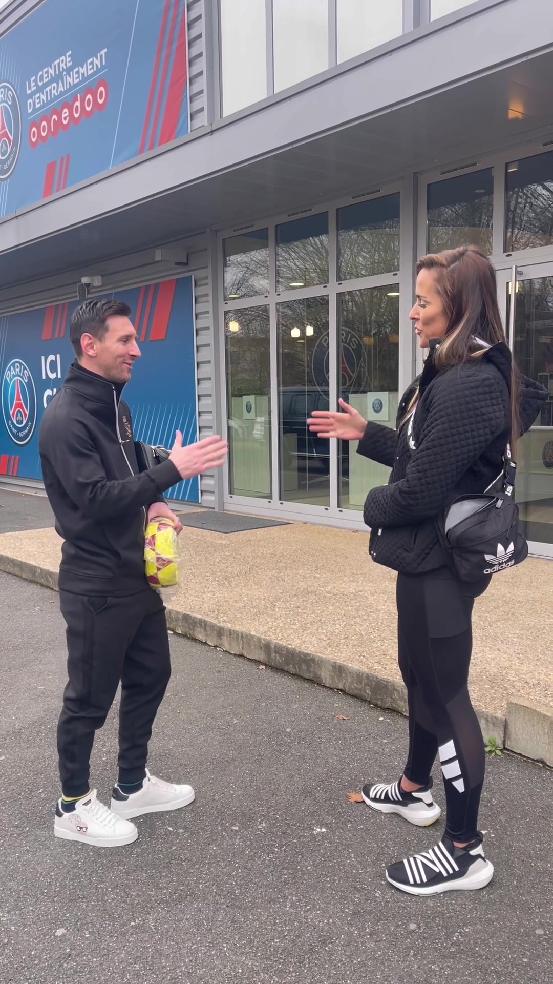 , Football: Il m&eacute;rite beaucoup! &hellip;

|Tik Tok